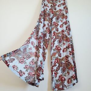 Flowy floral pants